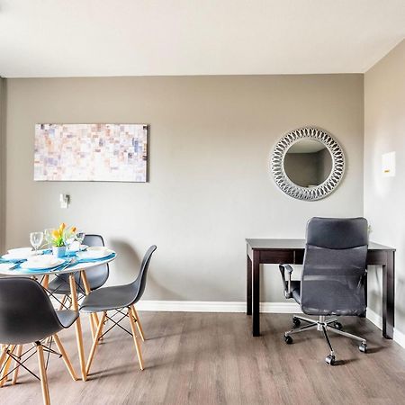 Newly Renovated 2Br Unit In Glenview West Apartment Hamilton Bagian luar foto